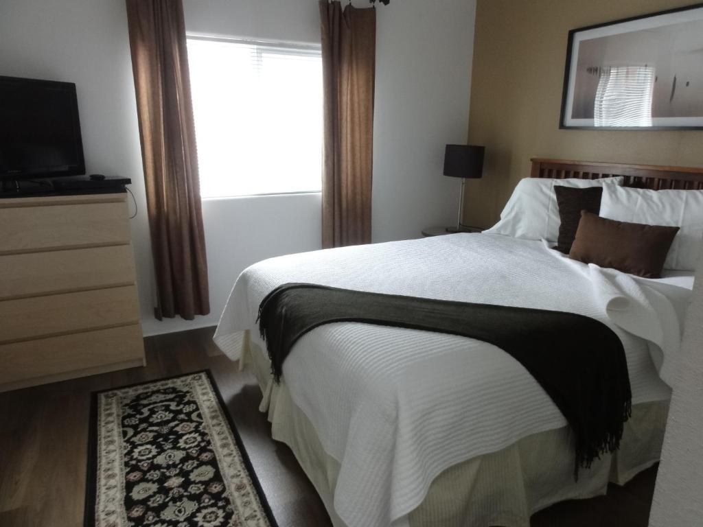 Hotel Arden Acres